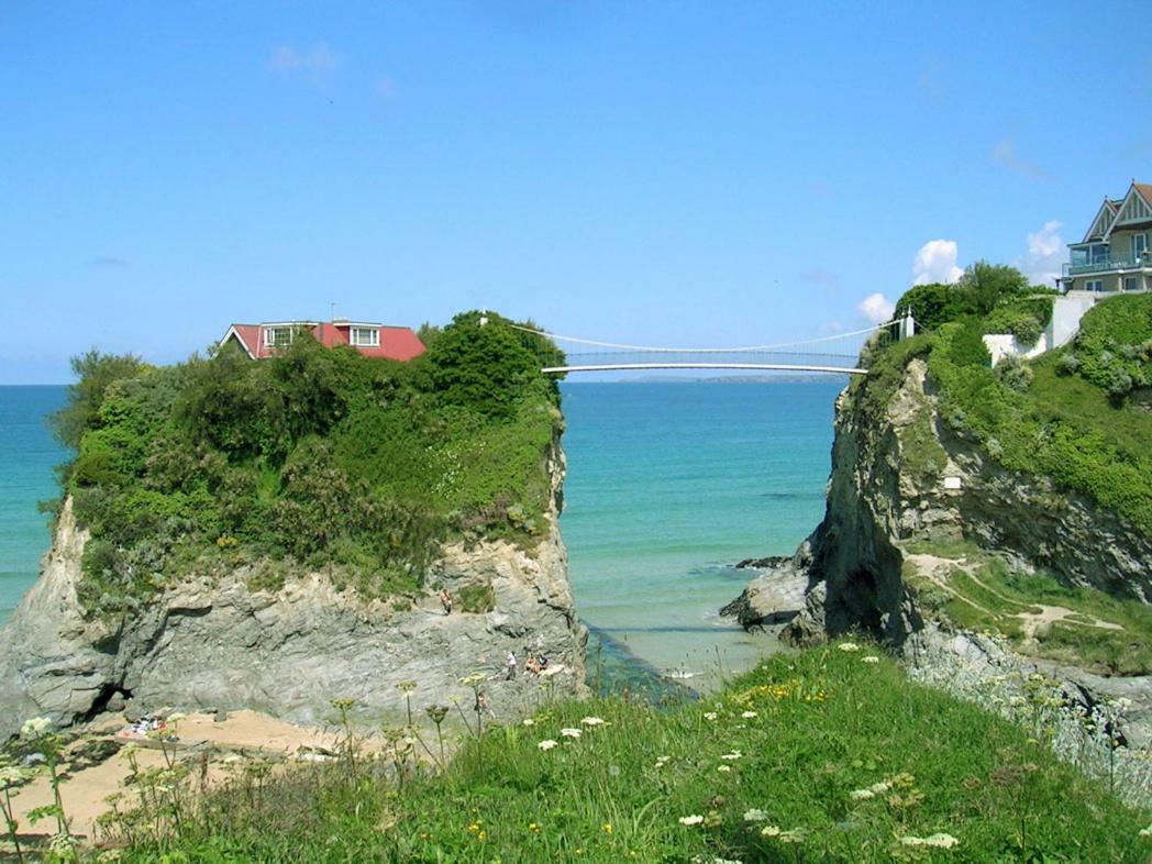 Harrington Flats Aparthotel New Quay Екстериор снимка